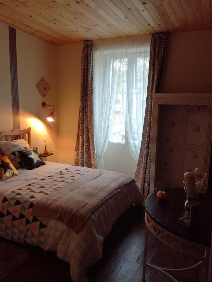 Chez Lorette Mauze-sur-le-Mignon Exterior foto