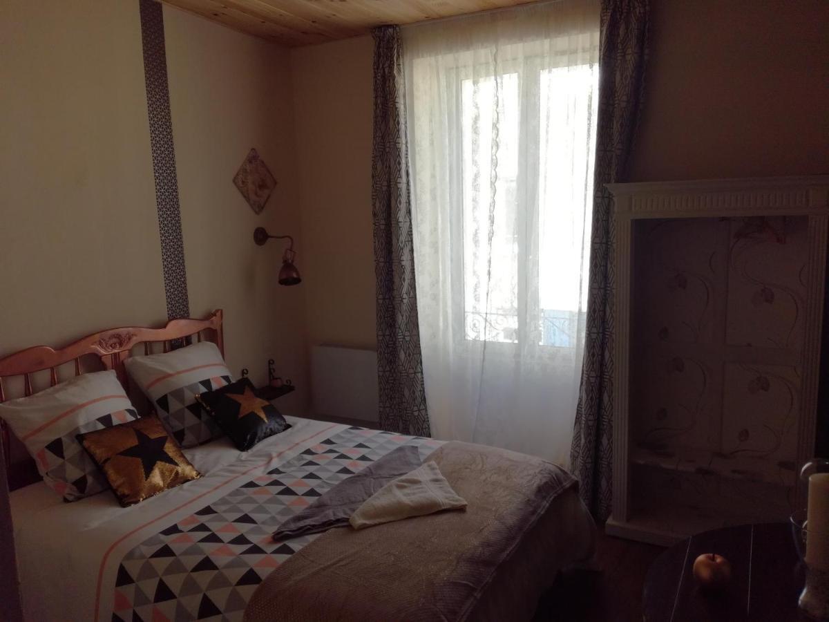 Chez Lorette Mauze-sur-le-Mignon Exterior foto